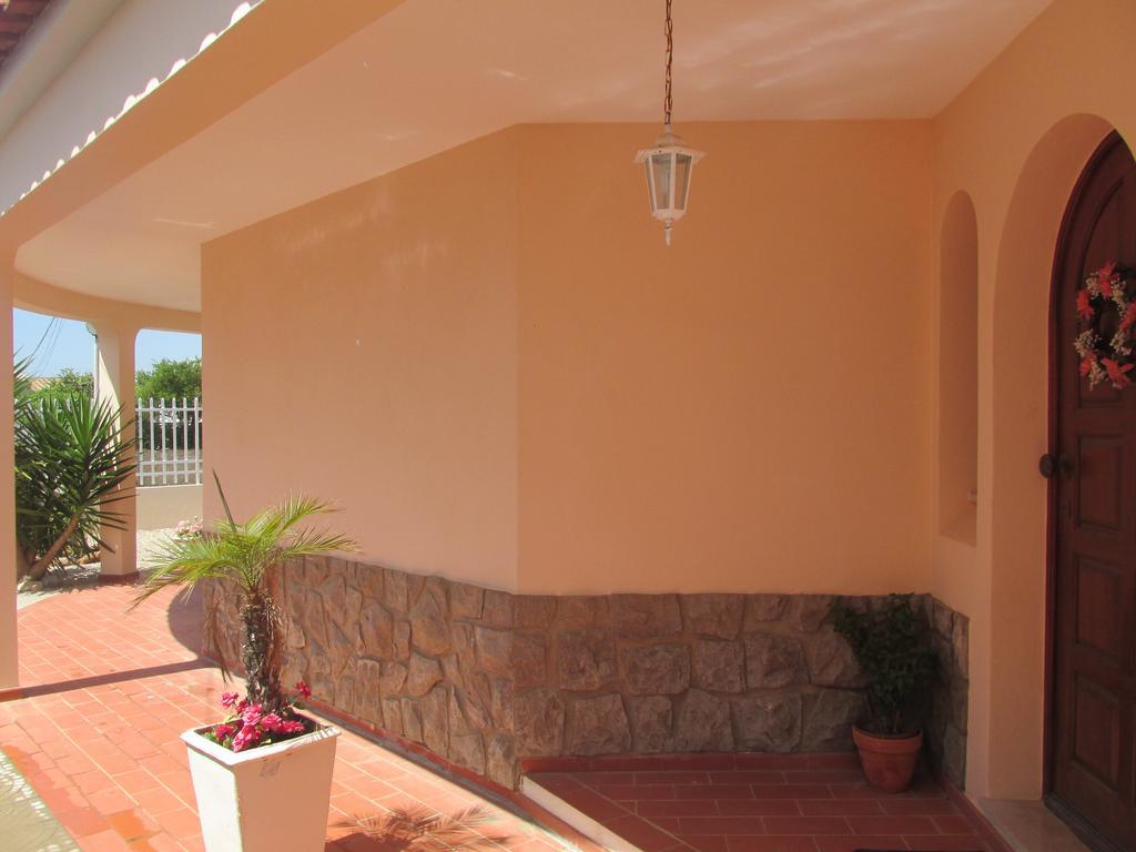 Seaview Guesthouse Олян Екстер'єр фото
